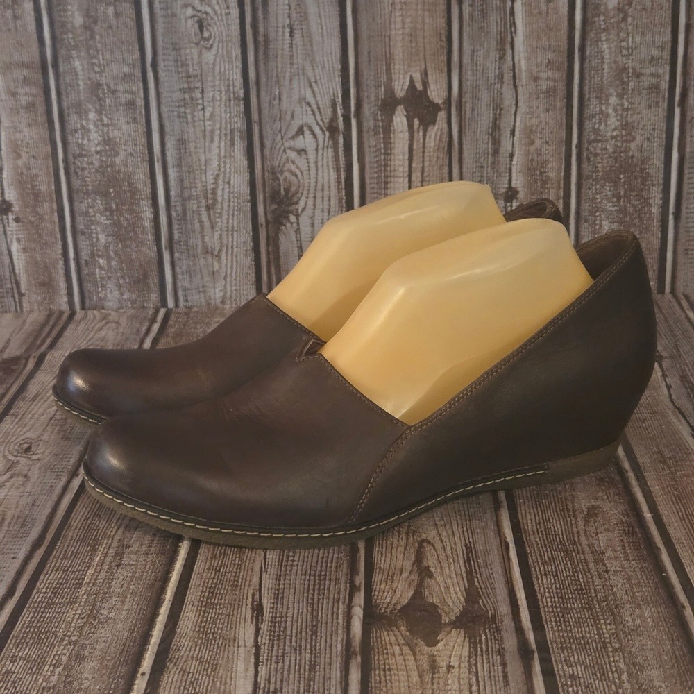 Sz 42/ 11.5-12 Womens Dansko Liliana Brown Leather Hidden Wedge Comfort Shoes